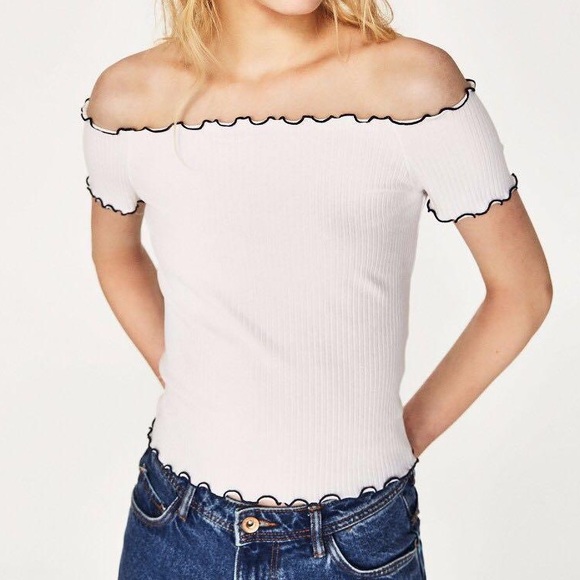 Zara Off Shoulder crop top - Picture 2 of 5